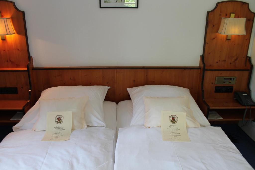 Hotel Hoefler B&B 뉘른베르크 객실 사진